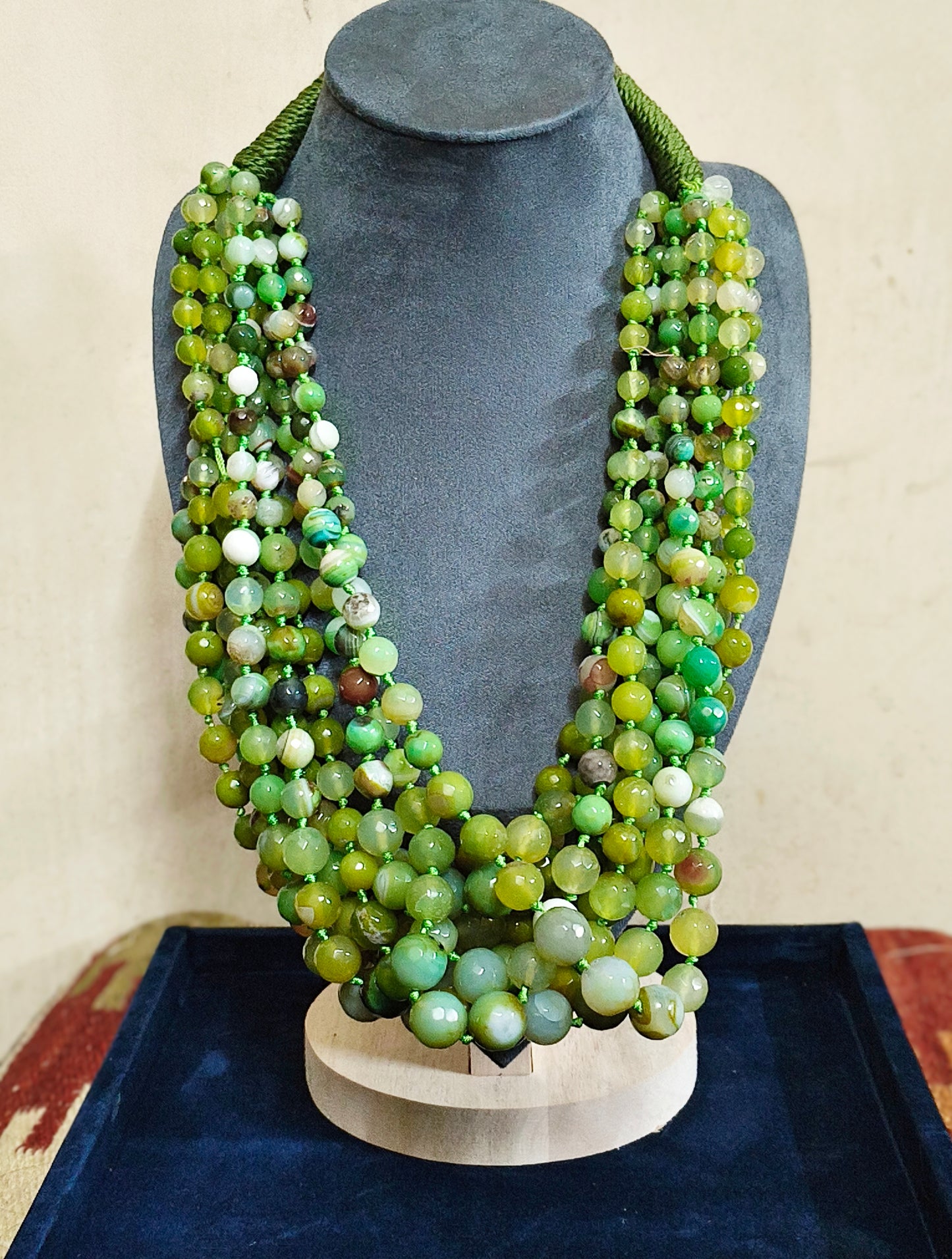 Ruhani -touche of elegance